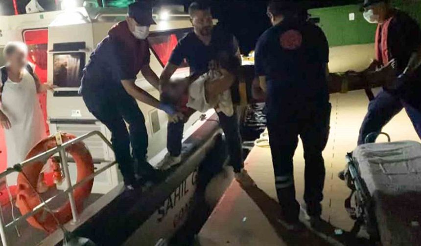 Sahil Güvenlik Marmaris ve Fethiye'de iki tıbbi tahliye gerçekleştirdi