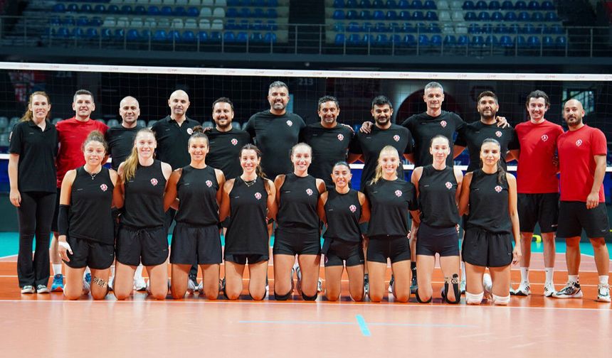 THY Kadın Voleybol Takımı’na İtalya vize vermedi! Takım çekildi