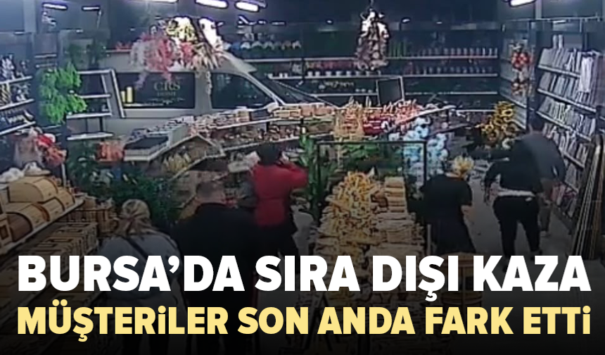 Bursa’da servis aracı mağazaya daldı: Müşteriler neye uğradığını şaşırdı
