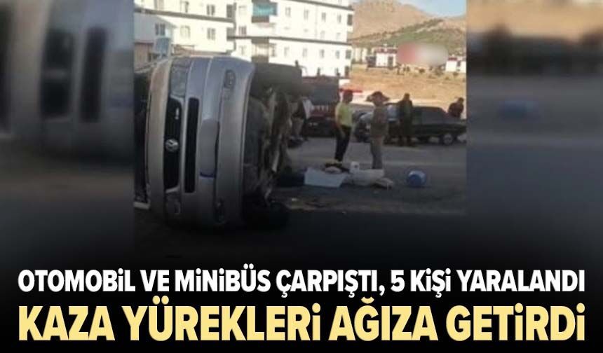 Kaza yürekleri ağıza getirdi! Otomobil ve minibüs çarpıştı, 5 kişi yaralandı