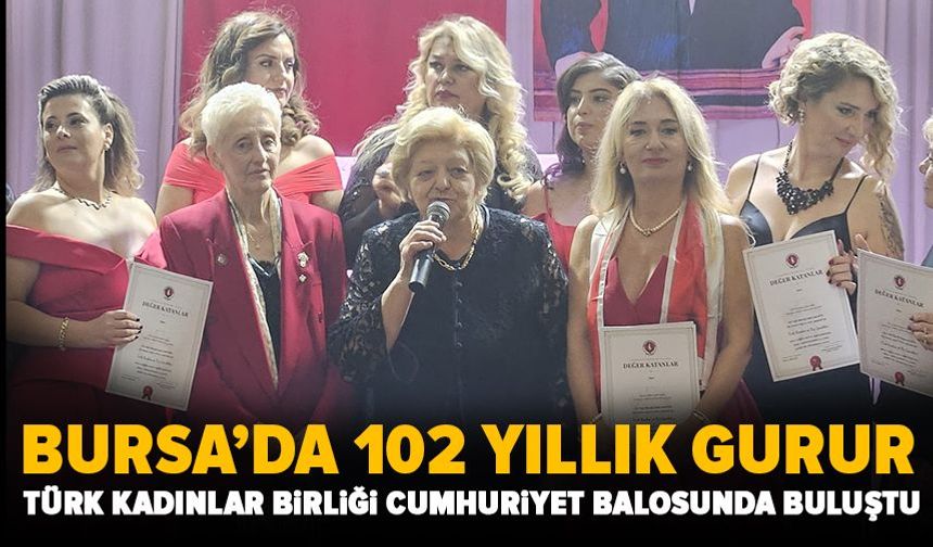 Türk Kadınlar Birliği Bursa Şubesi’nden Cumhuriyet coşkusu